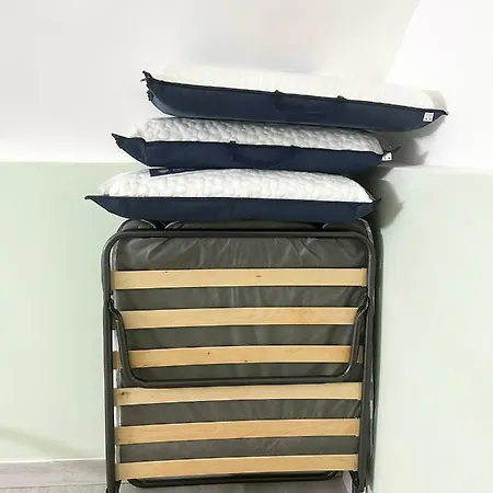 Pontenuovo 6e8 House דירה