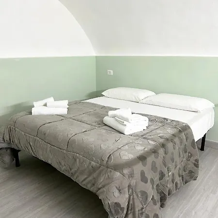 Pontenuovo 6e8 House דירה