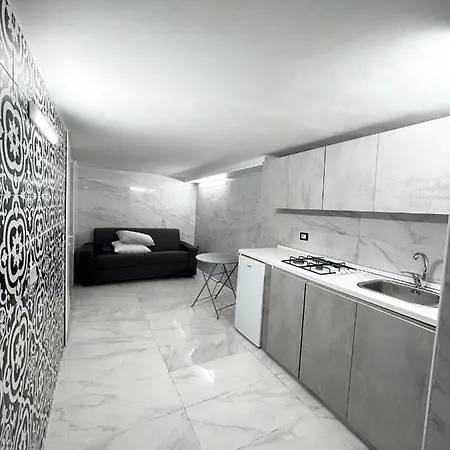 Pontenuovo 6e8 House דירה *