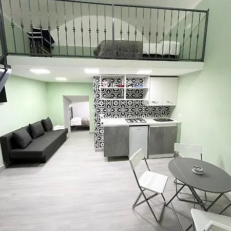 Pontenuovo 6e8 House