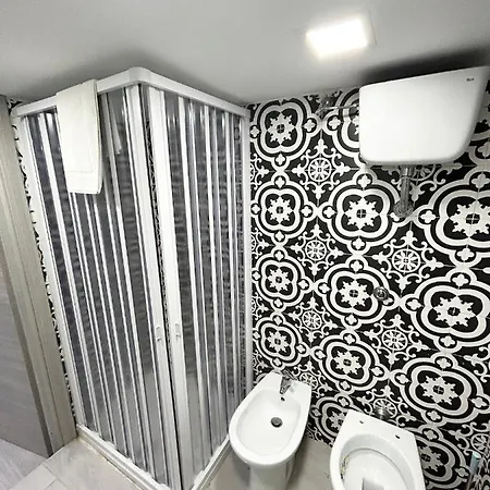 Pontenuovo 6e8 House Apartamento
